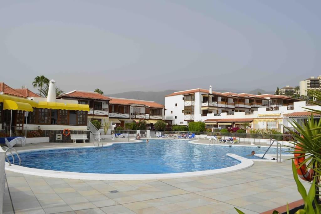 Villa Tranquila, Playa Del Duque アデヘ エクステリア 写真