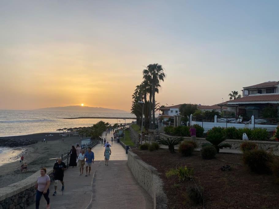 Villa Tranquila, Playa Del Duque アデヘ エクステリア 写真